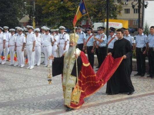 Pompieri avansaţi în grad, de ziua lor!